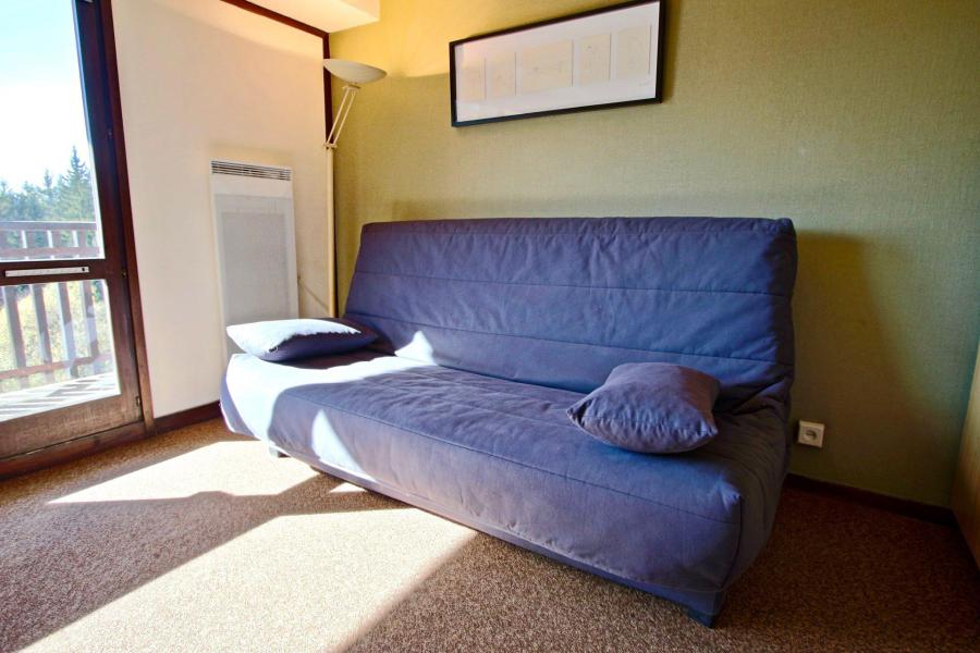 Holiday in mountain resort Studio sleeping corner 5 people (0304) - Résidence le Vernon - Chamrousse - Living room