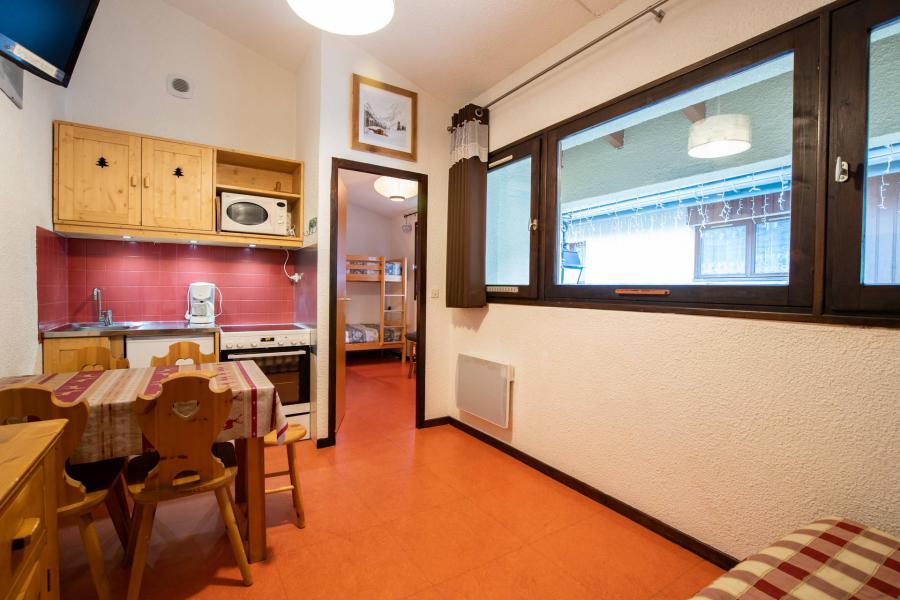 Vacanze in montagna Appartamento 2 stanze per 4 persone (VI81V) - Résidence le Village - La Norma - Soggiorno