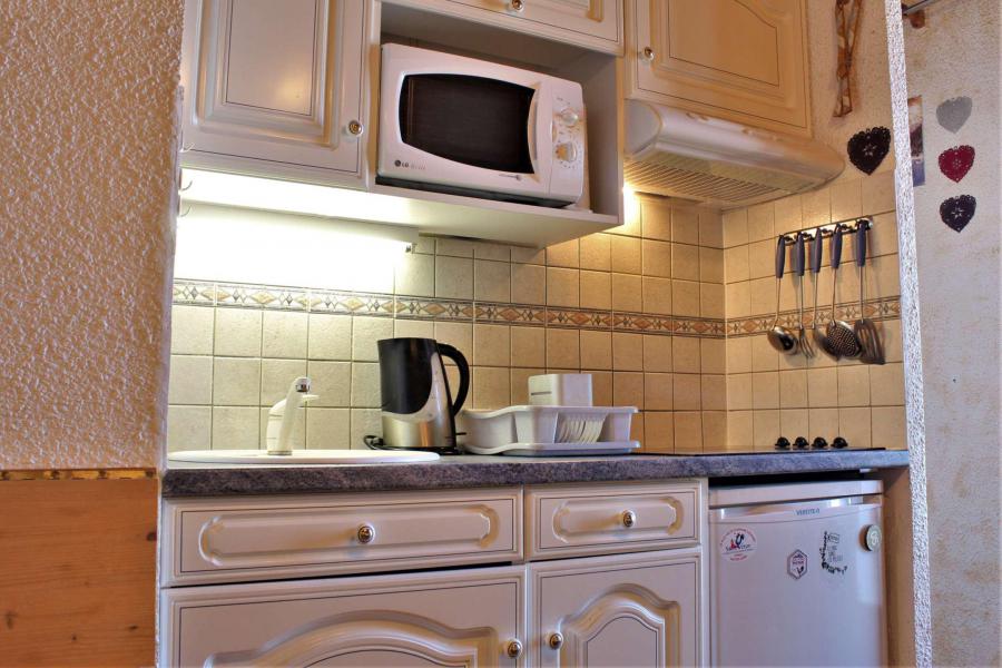 Vacaciones en montaña Apartamento 3 piezas cabina para 4 personas (781) - Résidence le Villaret I - Risoul - Kitchenette