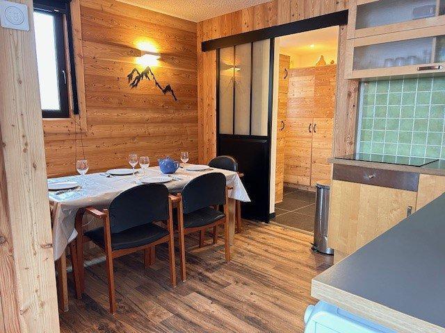 Vacaciones en montaña Apartamento 3 piezas para 6 personas (110) - Résidence les Airelles A - Risoul - Estancia