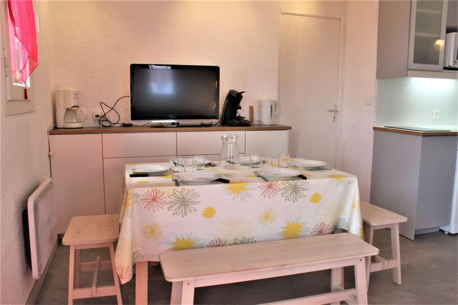 Vacaciones en montaña Apartamento cabina 2 piezas para 6 personas (67) - Résidence les Airelles A - Risoul - Estancia