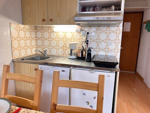 Holiday in mountain resort 2 room apartment 4 people (23B) - Résidence les Airelles B - Risoul - Kitchenette