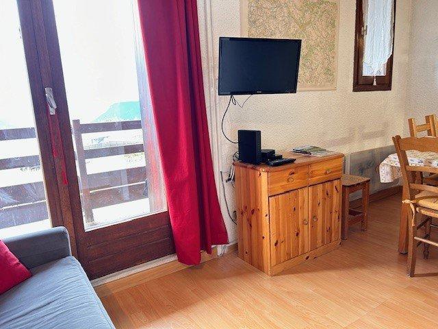 Holiday in mountain resort 2 room apartment 4 people (23B) - Résidence les Airelles B - Risoul - Living room