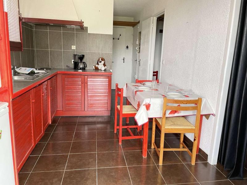 Holiday in mountain resort 2 room apartment 5 people (24B) - Résidence les Airelles B - Risoul - Dining area