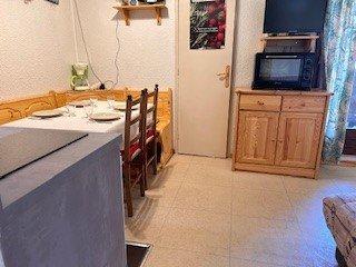 Holiday in mountain resort 2 room apartment sleeping corner 4 people (10B) - Résidence les Airelles B - Risoul - Living room