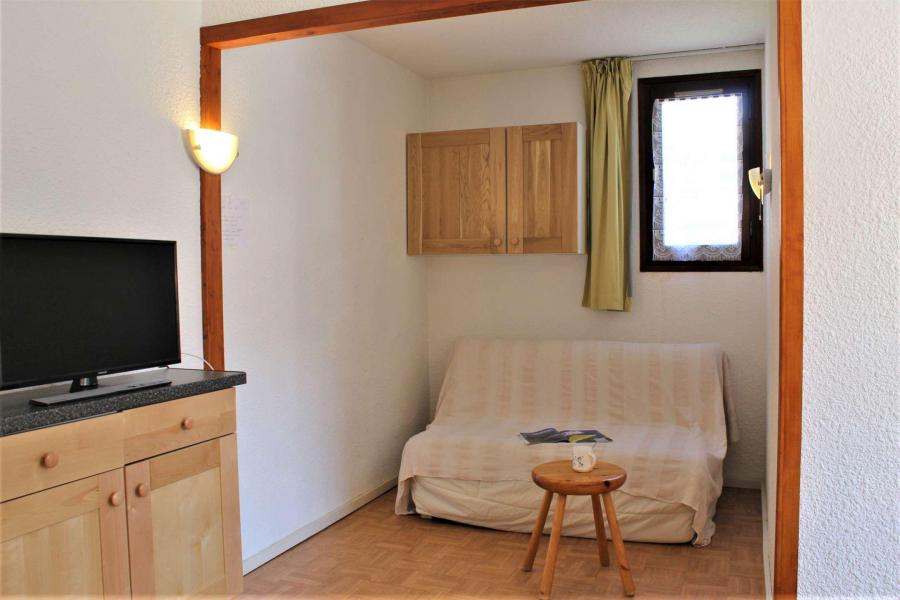 Holiday in mountain resort 3 room apartment 6 people (28) - Résidence les Airelles B - Risoul - Living room