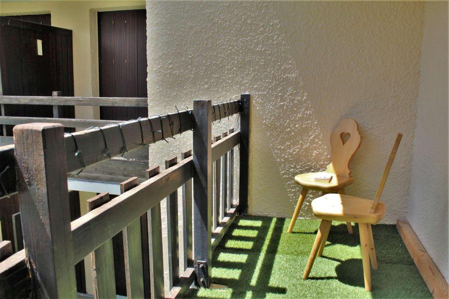 Urlaub in den Bergen Studio Schlafnische 4 Personen (11) - Résidence les Airelles B - Risoul - Terrasse