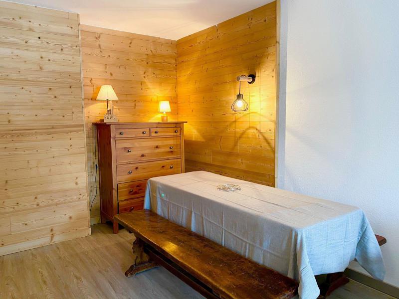 Holiday in mountain resort 3 room apartment 7 people (E94) - Résidence les Aloubiers - Villard de Lans - Accommodation
