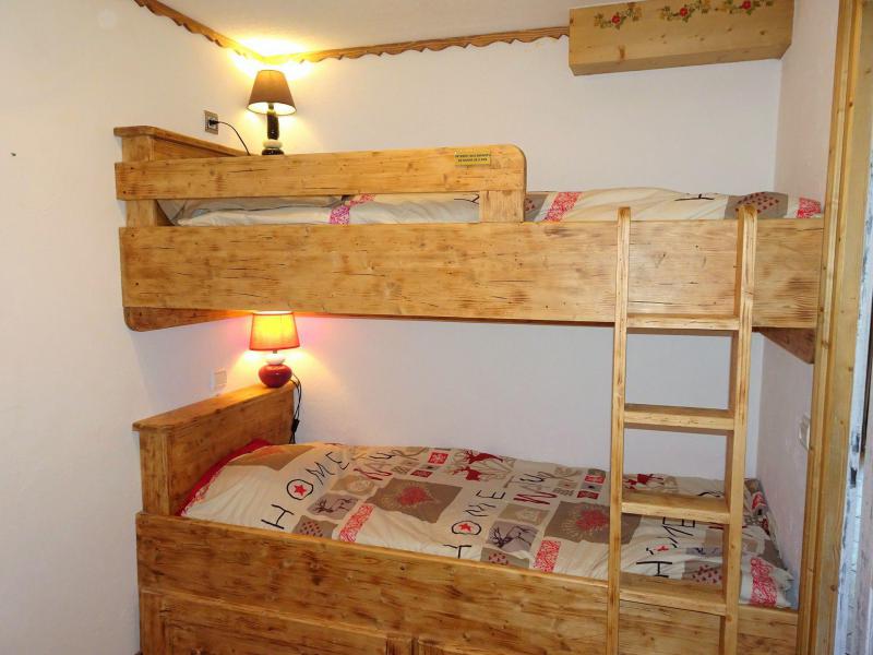Urlaub in den Bergen 3-Zimmer-Appartment für 4 Personen (13) - Résidence les Alpages de Pralognan C - Pralognan-la-Vanoise - Schlafzimmer