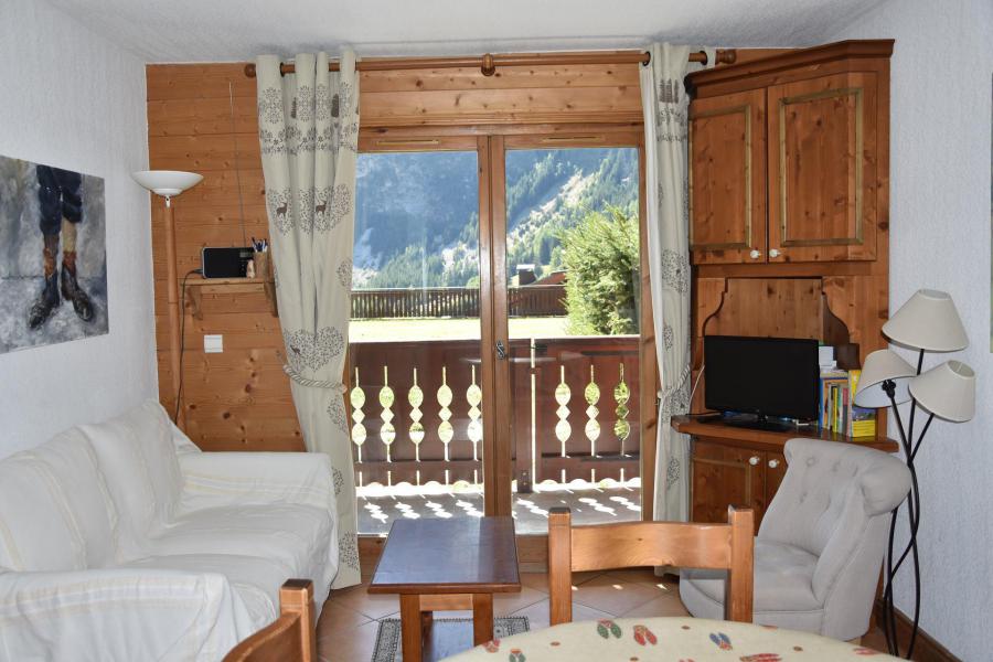 Urlaub in den Bergen 3-Zimmer-Appartment für 4 Personen (3) - Résidence les Alpages de Pralognan C - Pralognan-la-Vanoise - Wohnzimmer