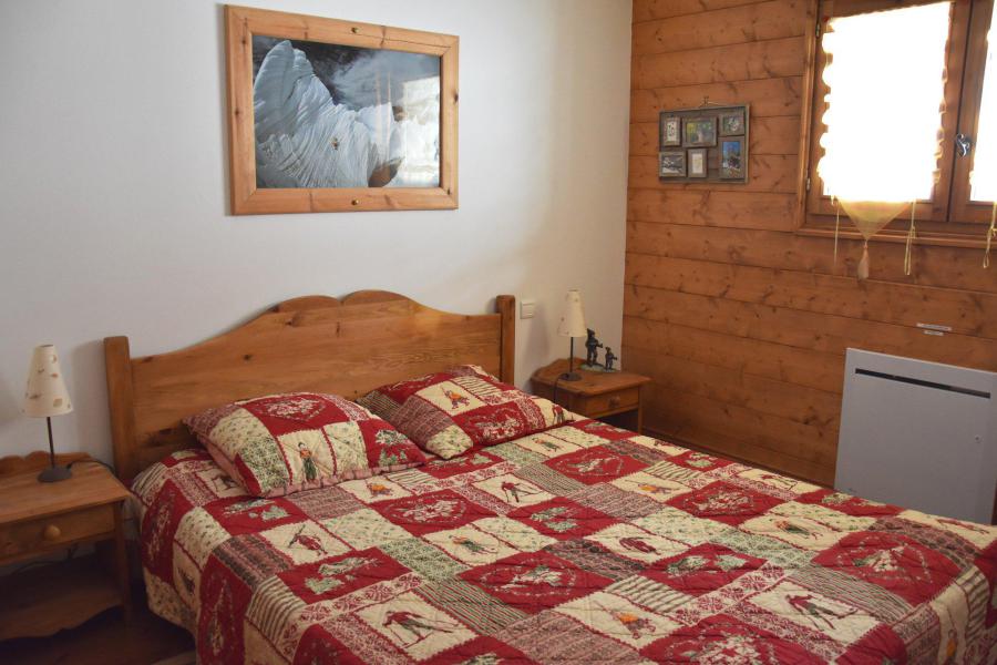 Holiday in mountain resort 3 room apartment 6 people (9) - Résidence les Alpages de Pralognan F - Pralognan-la-Vanoise - Bedroom