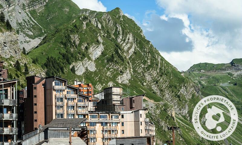 Аренда на лыжном курорте Résidence les Alpages - MH - Avoriaz - летом под открытым небом