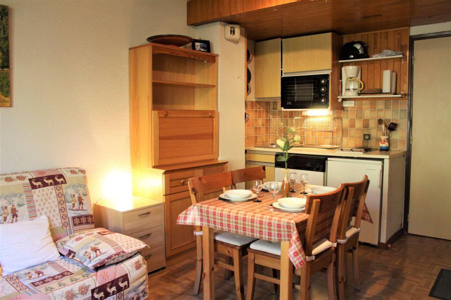 Vakantie in de bergen Studio mezzanine 4 personen (214) - Résidence les Alpages - Vars - Woonkamer