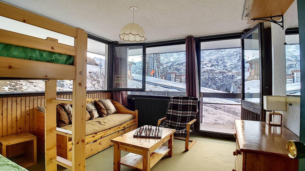 Urlaub in den Bergen 3-Zimmer-Appartment für 8 Personen (220) - Résidence les Aravis - Les Menuires - Wohnzimmer