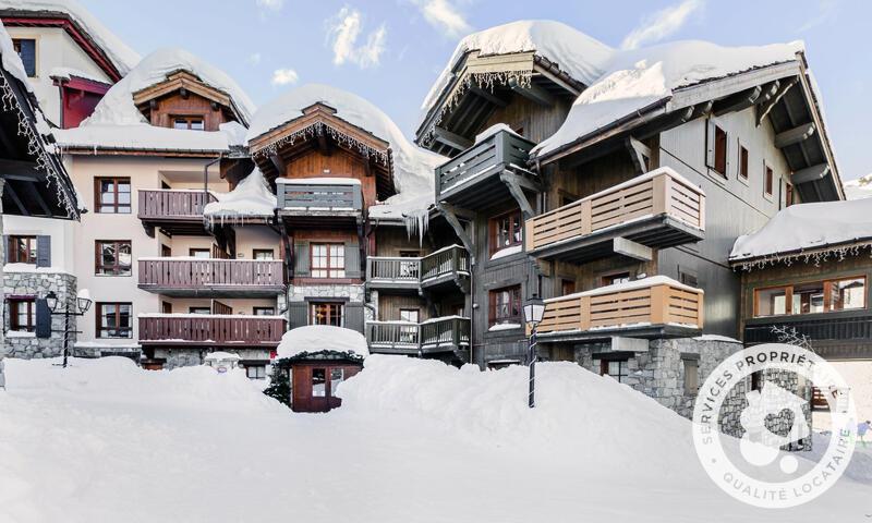 Rent in ski resort 6 room apartment 12 people (Sélection 100m²) - Résidence Les Arcs 1950 le Village - Maeva Home - Les Arcs - Summer outside