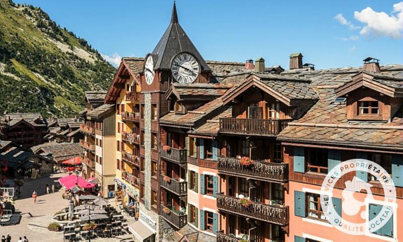 Аренда на лыжном курорте Résidence Les Arcs 1950 le Village - MH - Les Arcs - летом под открытым небом