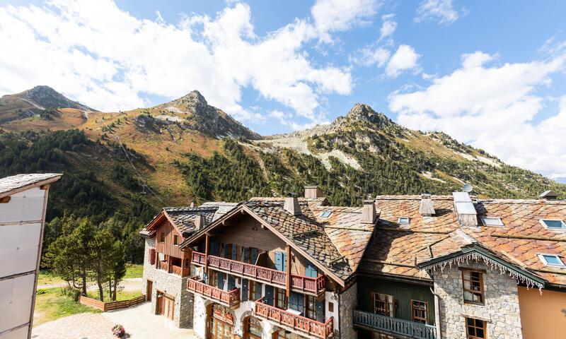 Urlaub in den Bergen 2-Zimmer-Appartment für 4 Personen (Prestige 30m²) - Résidence Les Arcs 1950 le Village - MH - Les Arcs - Draußen im Sommer