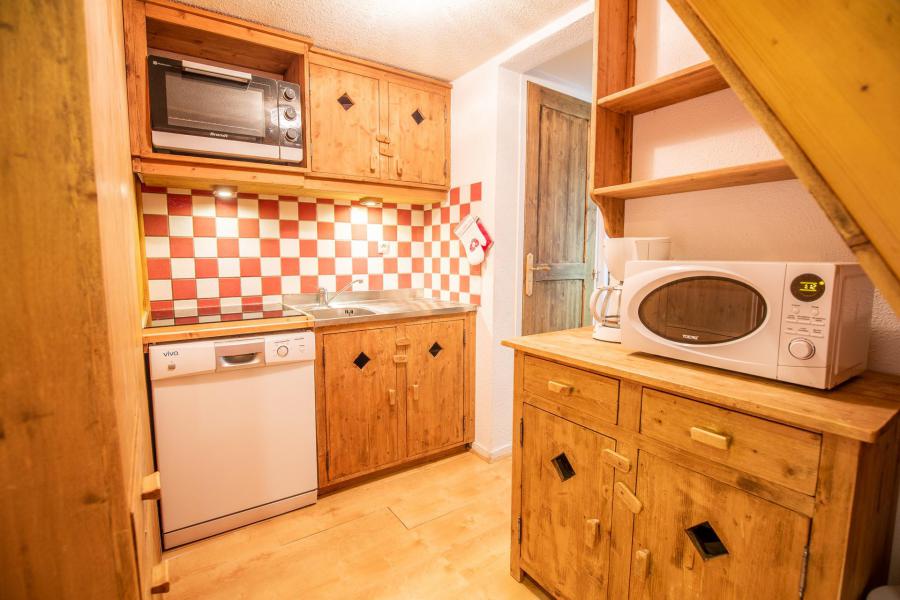 Holiday in mountain resort 3 room mezzanine apartment 8 people (AR31A) - Résidence les Arolles - La Norma - Kitchenette