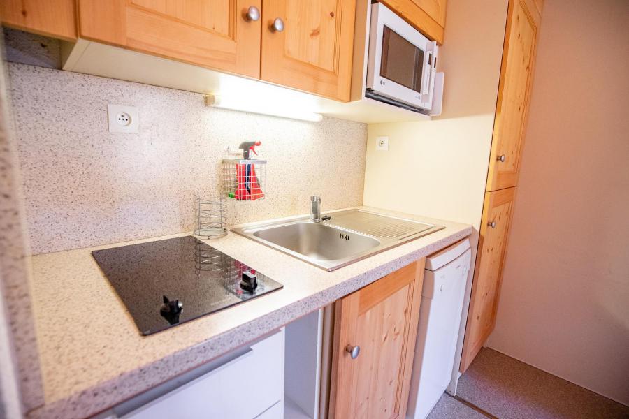 Vakantie in de bergen Appartement 3 kamers mezzanine 8 personen (AR24B) - Résidence les Arolles - La Norma - Keukenblok