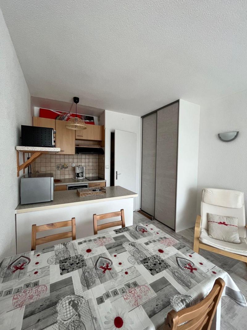 Holiday in mountain resort Studio cabin 2-4 people (H44) - Résidence les Arolles - Villard de Lans - Kitchen