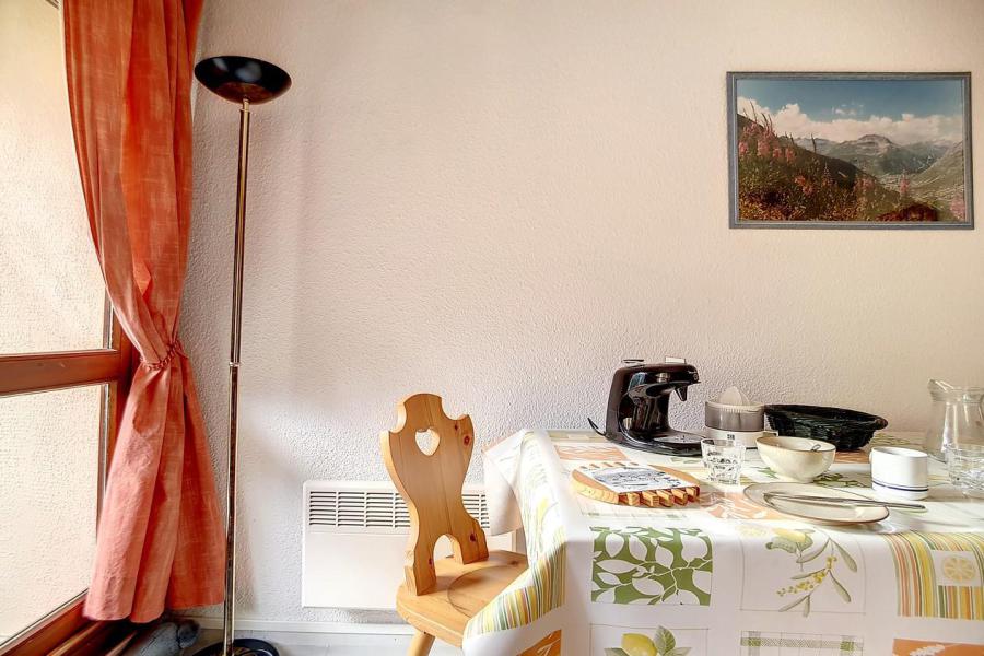 Vacances en montagne Studio cabine 4 personnes (1315) - Résidence les Asters C6 - Les Menuires