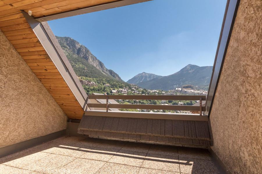 Vacanze in montagna Studio con alcova per 4 persone (132) - Résidence les Balcons de Briançon C - Serre Chevalier - Balcone