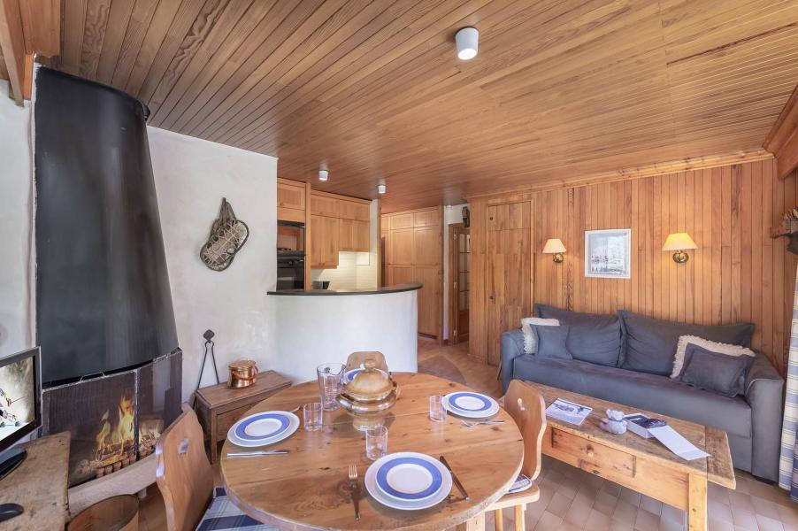 Urlaub in den Bergen 3-Zimmer-Appartment für 4 Personen (01) - Résidence les Bouquetins - Courchevel - Wohnzimmer