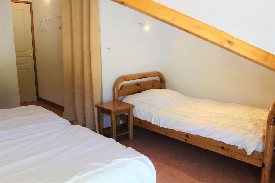 Urlaub in den Bergen Triplex Wohnung 5 Zimmer 10 Personen (009) - Résidence les Bouquetins - Vars - Schlafzimmer