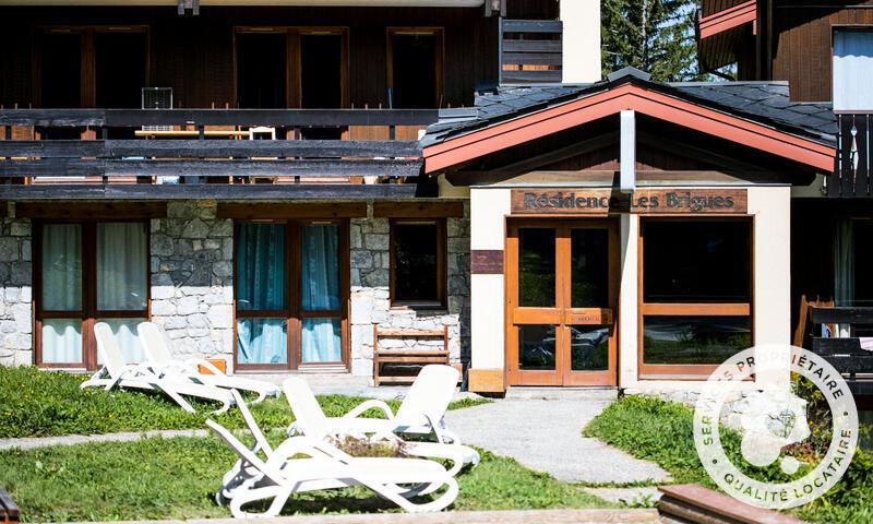 Rent in ski resort Résidence les Brigues - MH - Courchevel - Summer outside