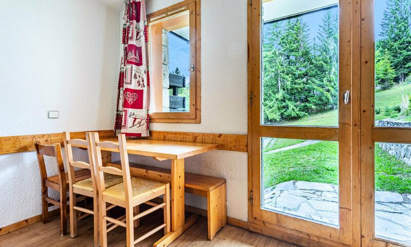 Аренда на лыжном курорте Апартаменты 2 комнат 6 чел. (Confort 20m²-1) - Résidence les Brigues - MH - Courchevel - летом под открытым небом