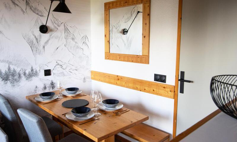 Skiverleih 2-Zimmer-Appartment für 6 Personen (Confort 35m²-5) - Résidence les Brigues - MH - Courchevel - Draußen im Sommer