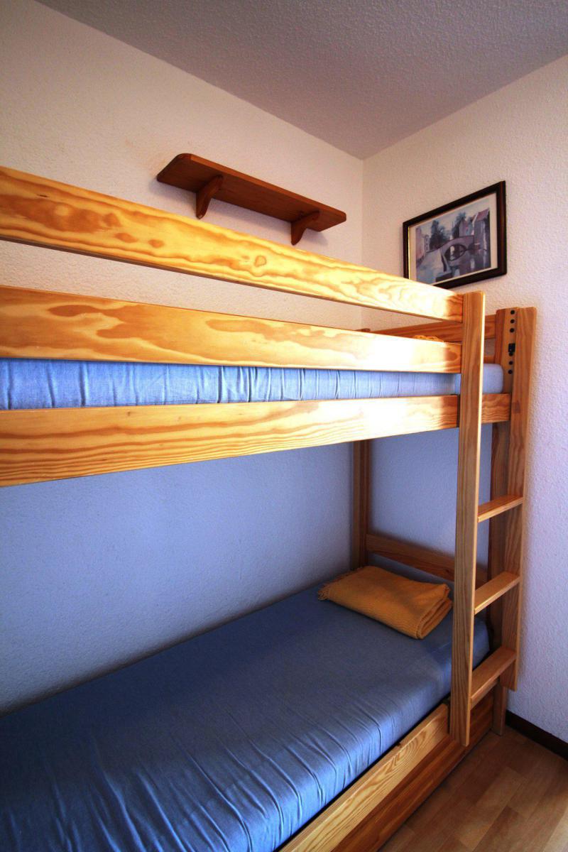 Holiday in mountain resort Studio sleeping corner 4 people (0F6) - Résidence les Brimbelles - Auris en Oisans - Accommodation