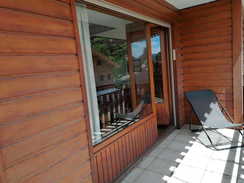 Vacaciones en montaña Apartamento cabina 2 piezas para 5 personas (540) - Résidence les Busserolles - Le Grand Bornand - Balcón