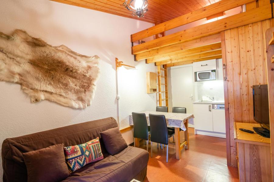 Holiday in mountain resort 2 room apartment 4 people (CA35FA) - Résidence les Campanules - La Norma - Living room