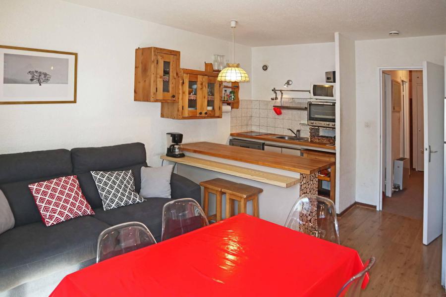 Vakantie in de bergen Appartement 2 kamers bergnis 6 personen (004) - Résidence les Carlines - Les Orres - Woonkamer