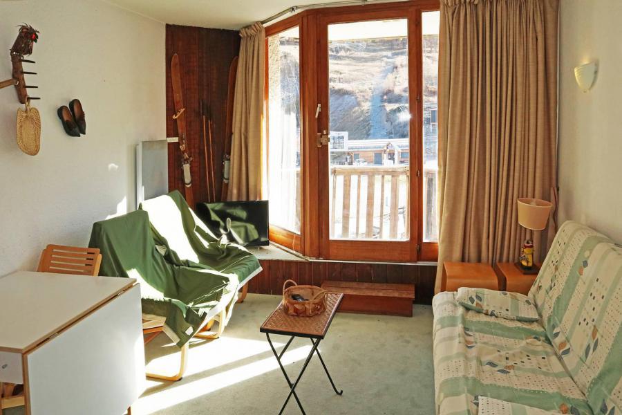 Holiday in mountain resort Studio sleeping corner 4 people (011) - Résidence les Carlines - Les Orres - Living room