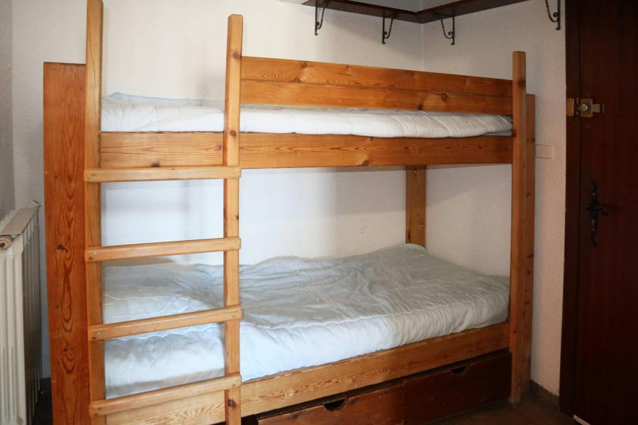 Vacaciones en montaña Apartamento cabina 2 piezas para 4 personas (046) - Résidence les Cembros - Les Orres - Camas literas