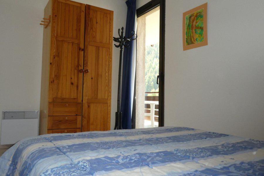 Vacances en montagne Appartement 3 pièces 6 personnes (38) - Résidence les Chabrières - Réallon - Chambre