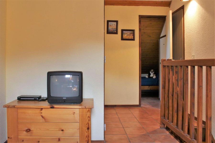 Vacaciones en montaña Apartamento dúplex 3 piezas 6 personas (61II) - Résidence les Chabrières II - Risoul - Estancia