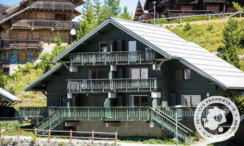 Аренда на лыжном курорте Résidence les Chalets D'aurouze - Maeva Home - La Joue du Loup - летом под открытым небом