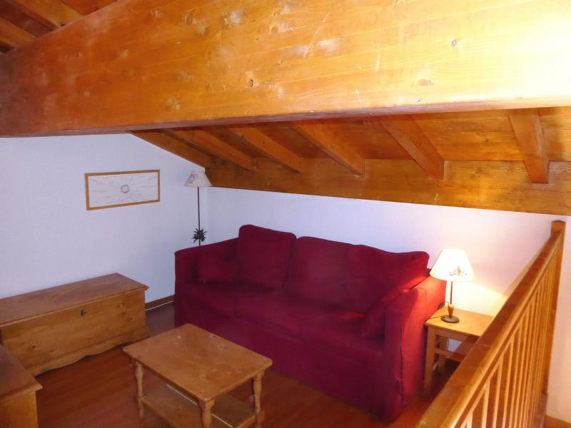Vacances en montagne Appartement 5 pièces mezzanine 6 personnes (11) - Résidence les Chalets de Napremont - Pralognan-la-Vanoise - Chambre mansardée