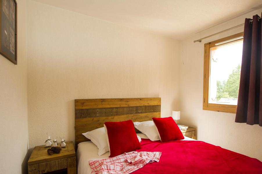 Holiday in mountain resort Résidence les Chalets de Wengen - Montchavin La Plagne - Bedroom