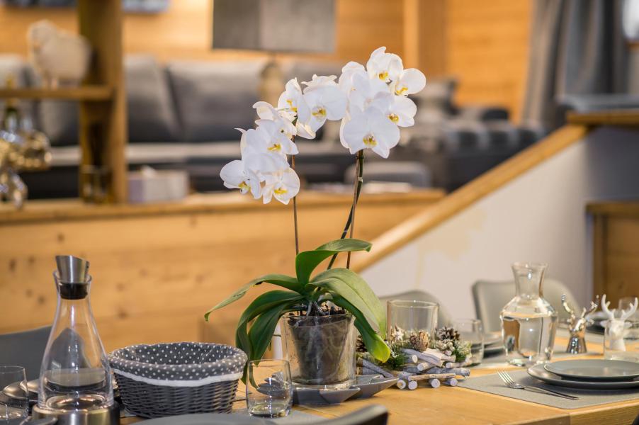 Urlaub in den Bergen 4-Zimmer-Appartment für 6 Personen (WINTER 127) - Résidence les Chalets du Forum - Courchevel - Wohnzimmer