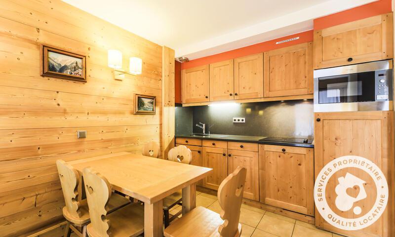 Rent in ski resort 2 room apartment 6 people (Confort 41m²-1) - Résidence les Chalets du Forum - MH - Courchevel - Summer outside