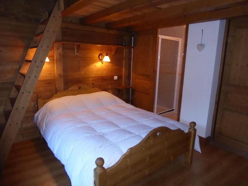 Holiday in mountain resort 3 room mezzanine apartment 6 people (D1) - Résidence les Chalets du Ponthier - Courchevel - Bedroom
