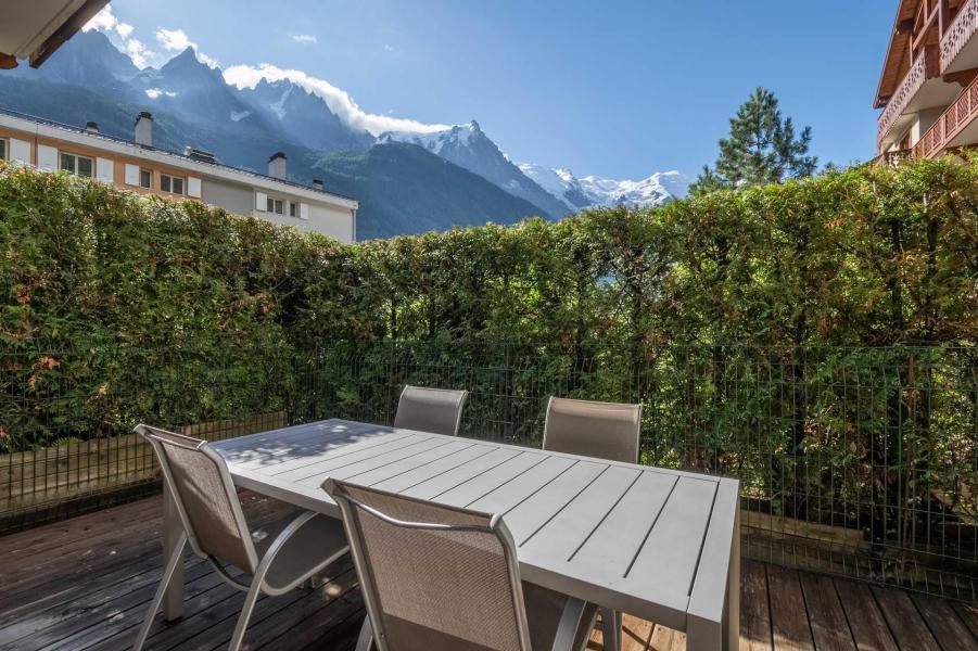 Urlaub in den Bergen 6 Zimmer Maisonettewohnung für 8-10 Personen (Kashmir) - Résidence les Chalets du Savoy - Chamonix - Draußen im Sommer