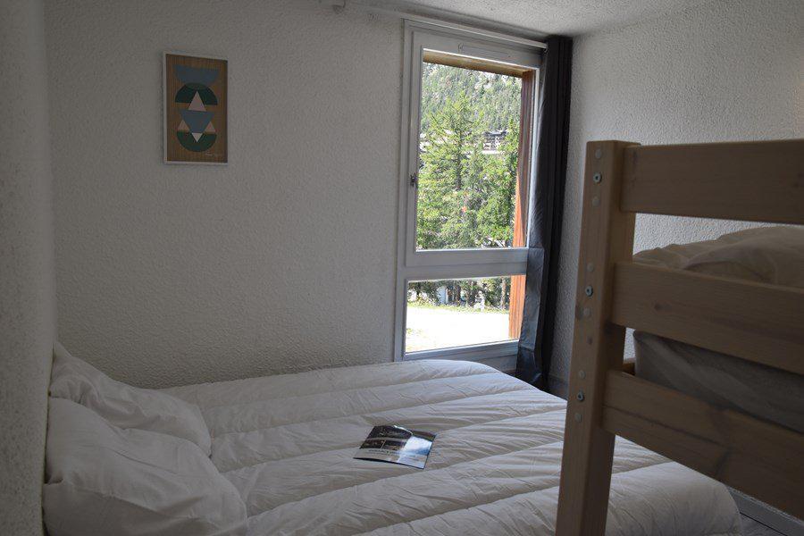 Urlaub in den Bergen 2-Zimmer-Appartment für 6 Personen (328) - Résidence les Chalmettes - Montgenèvre - Schlafzimmer