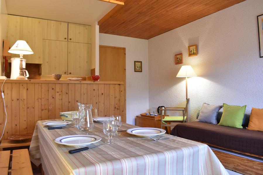 Vacaciones en montaña Apartamento 2 piezas para 4 personas (P3) - Résidence les Chandonnelles II - Méribel - Estancia