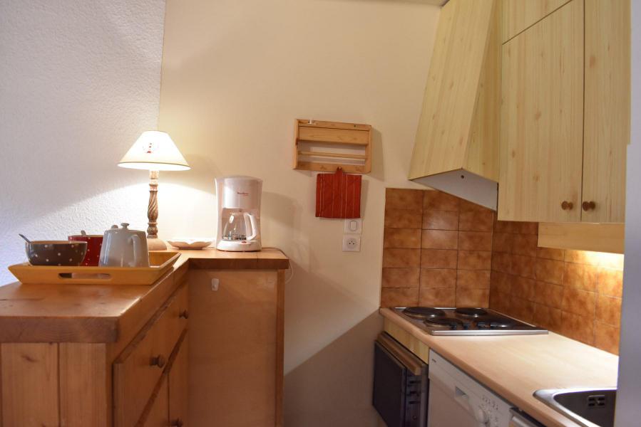 Vacances en montagne Appartement 2 pièces 4 personnes (P3) - Résidence les Chandonnelles II - Méribel - Kitchenette