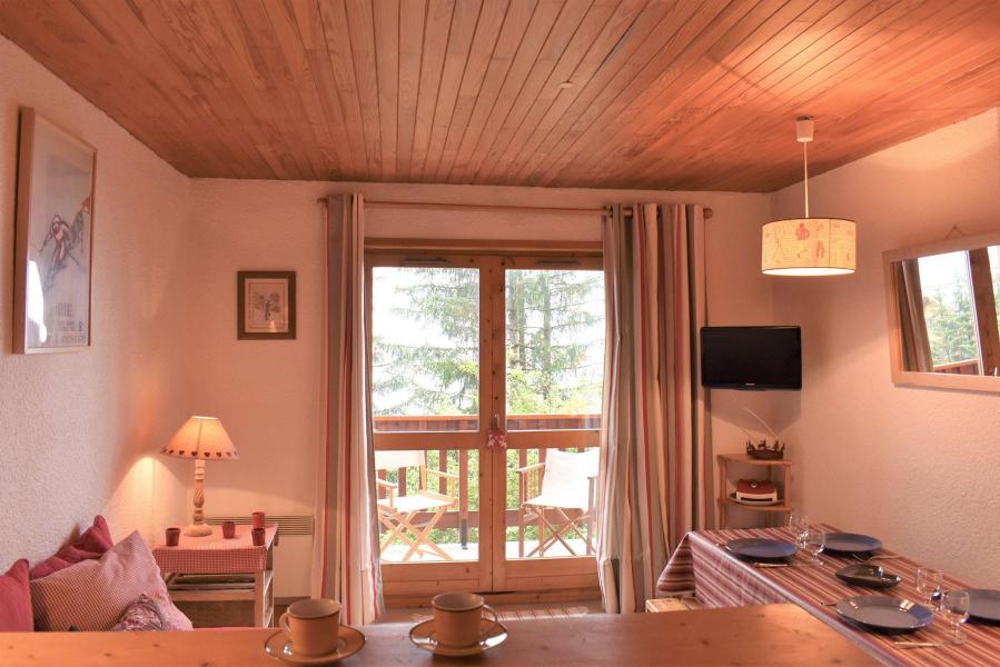 Vacances en montagne Appartement 2 pièces 4 personnes (P4) - Résidence les Chandonnelles II - Méribel - Séjour